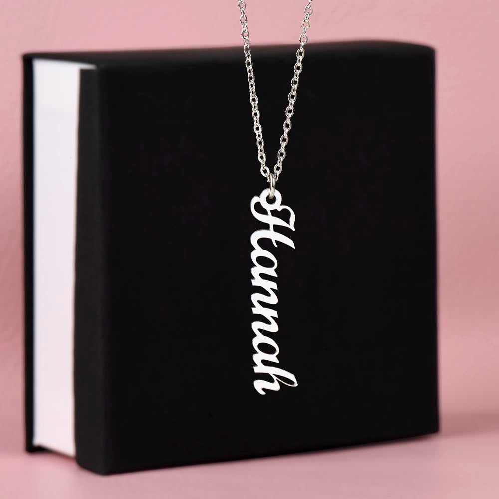To My Loving Mom - Vertical Personalized Name Necklace